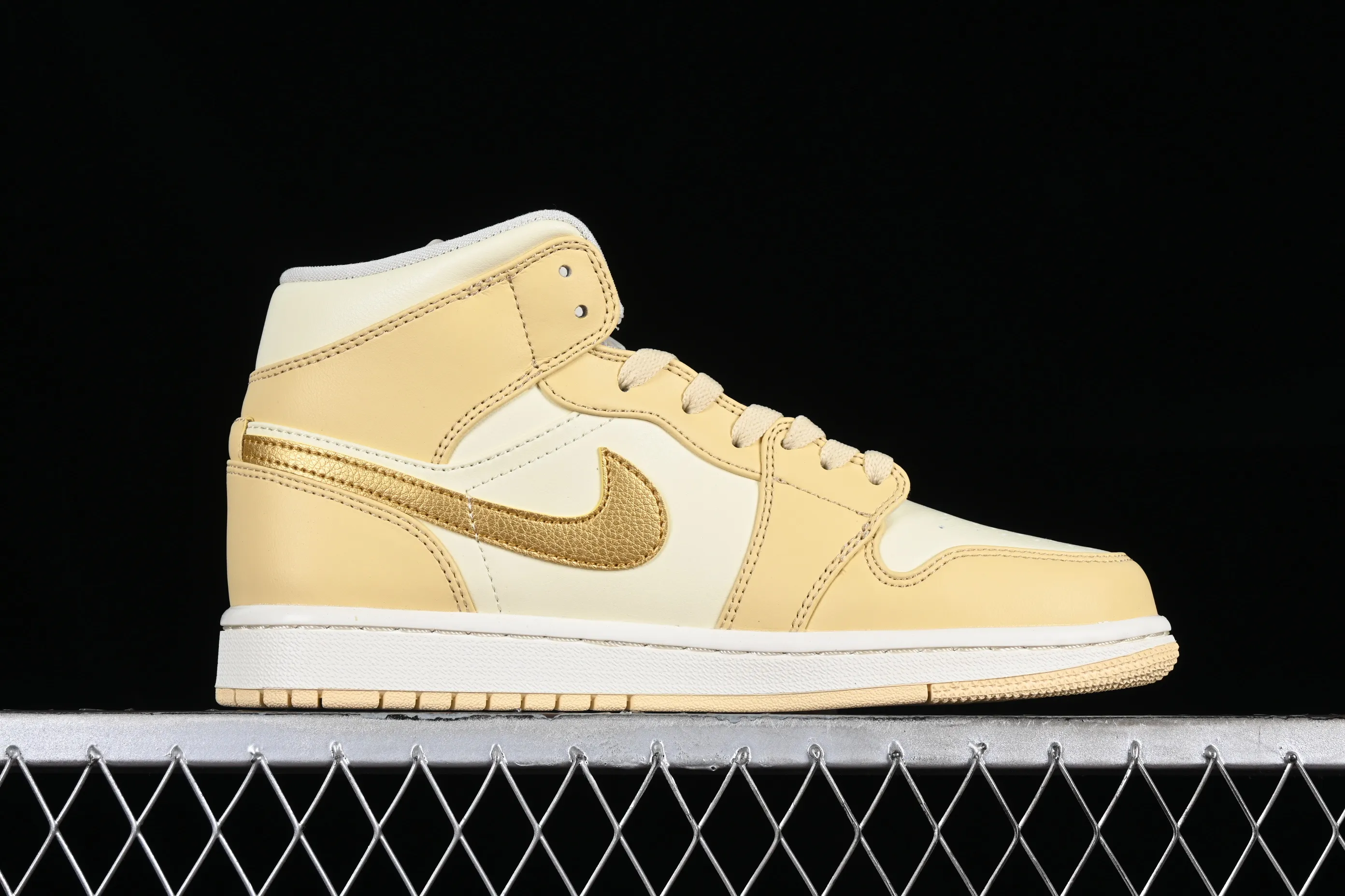 All categories Air Jordan Jordan series basketball shoes Air Jordan 1 Mid Nk Air Jordan 1 Mid AJ1 Joe 1 white gold Chinese casual sneakers FB9892-200